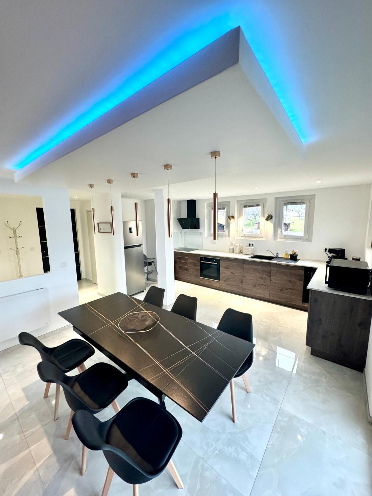 Spacieux Et Lumineux - 10 Personnes - Entre Lacs Et Montagnes Apartment