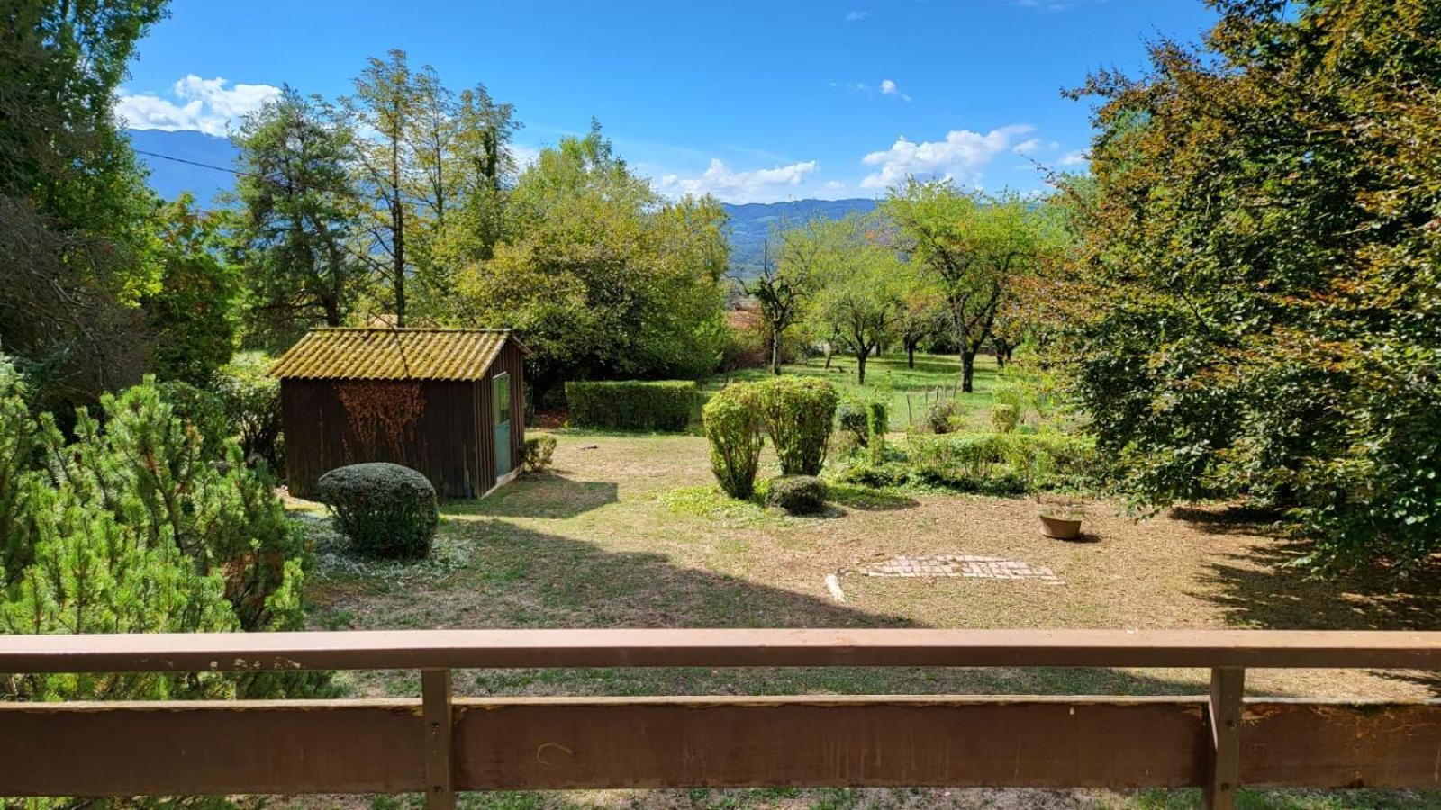Apartment Spacieux Et Lumineux - 10 Personnes - Entre Lacs Et Montagnes *