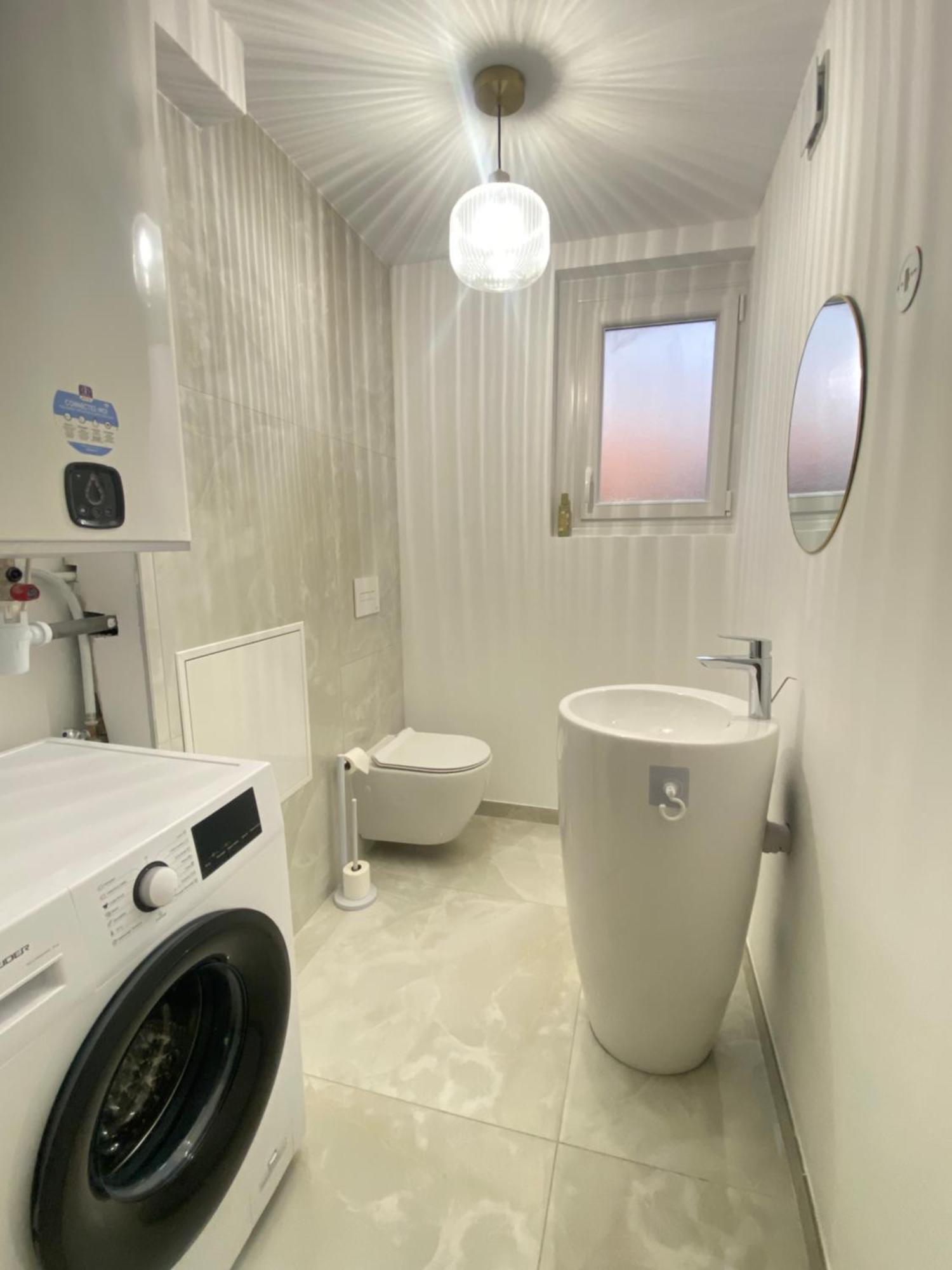 Apartment Spacieux Et Lumineux - 10 Personnes - Entre Lacs Et Montagnes